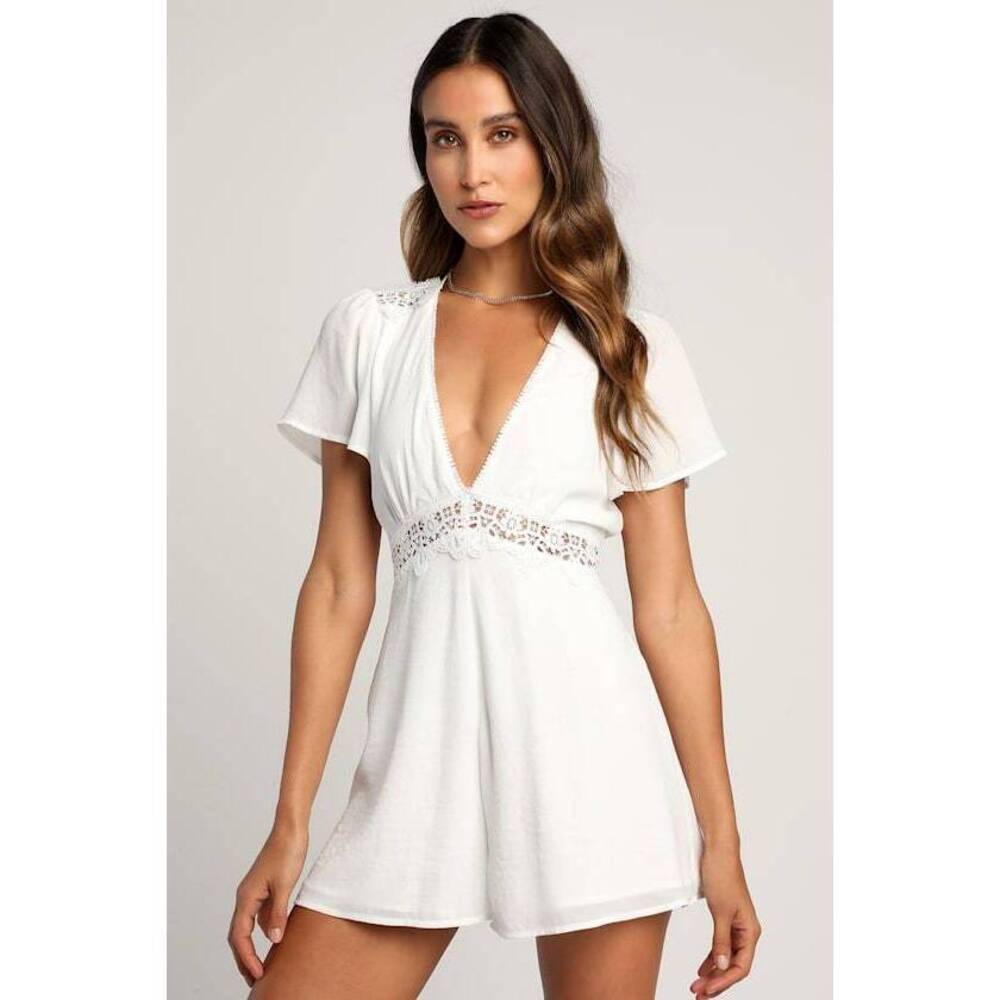 Lulus Right For You White Lace V-neck Flutter Sleeve Romper Size S